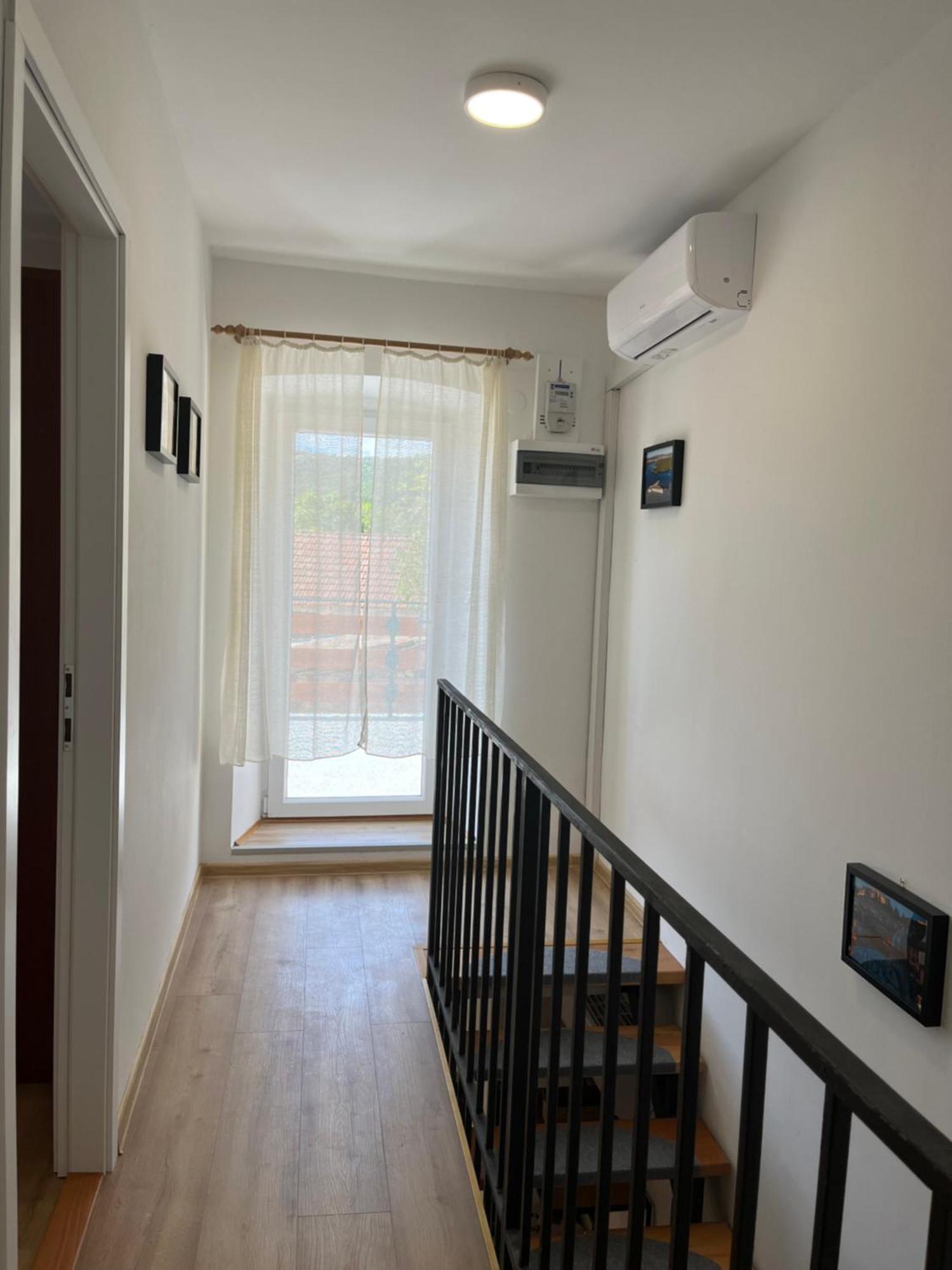 Villa The Nook Bilice Exterior foto
